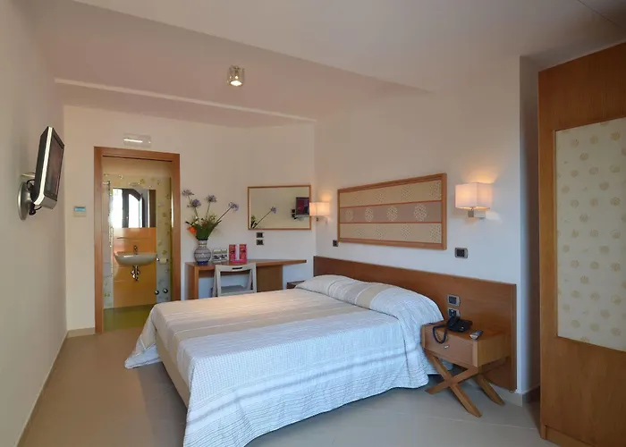 Diomede Hotel 2*